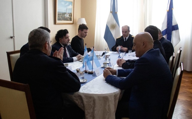 Concretaron la cesión del varadero de la Base Naval para el desguace de buques inactivos