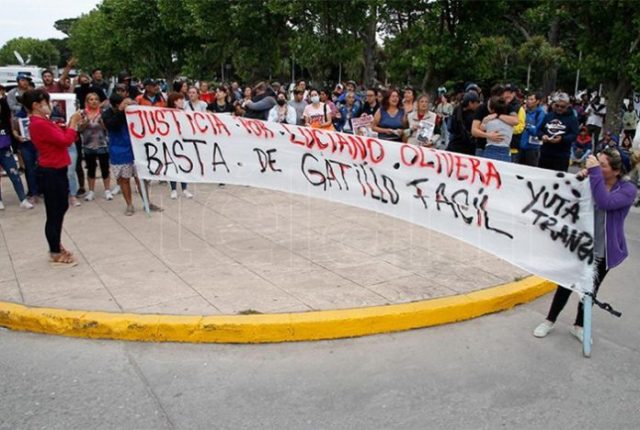 Caso Luciano Olivera: la familia sigue reclamando justicia a un mes de su asesinato