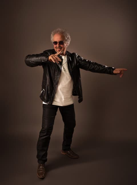 Leia Miguel Conejito Alejandro llega a Mardel con un show imperdible junto a Banda XXI