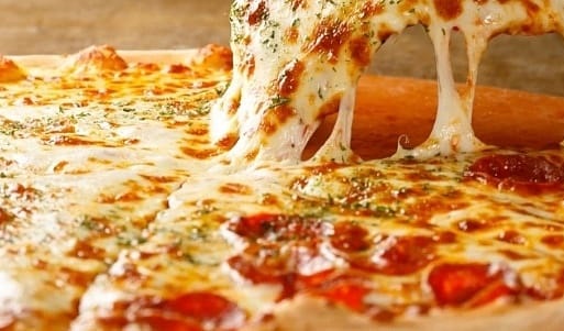 Llegó a Mar del Plata La Noche de la Pizza y la Empanada