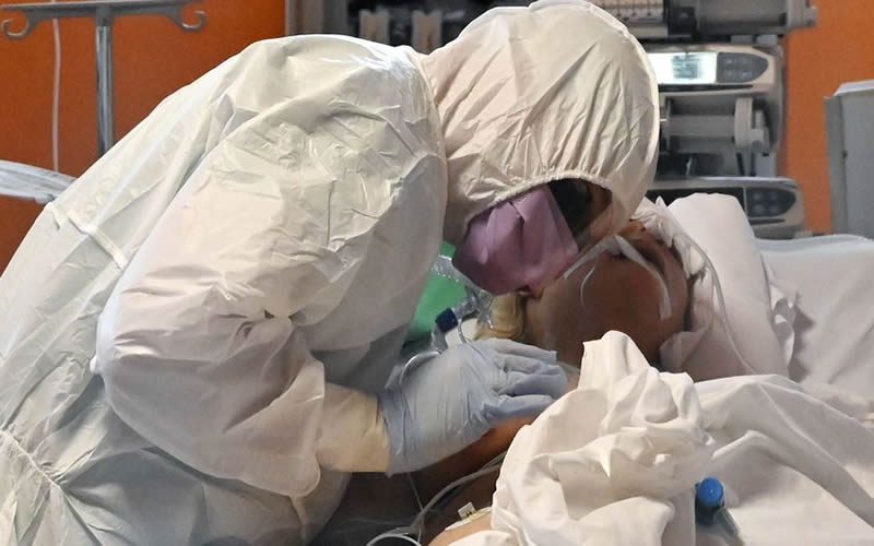 Coronavirus: hay 19 muertos y 745 contagiados en el país