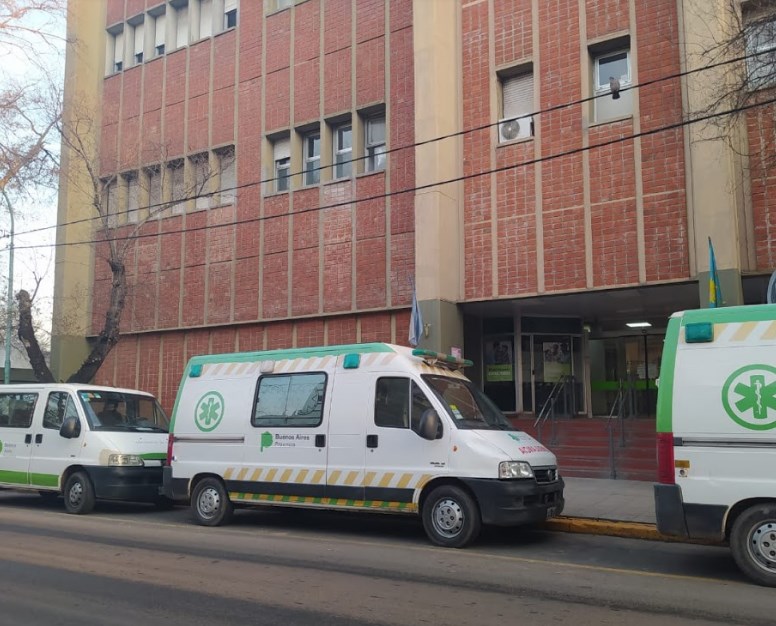 Apuñalaron en la panza a una embarazada: le hicieron cesárea y el bebé está a salvo