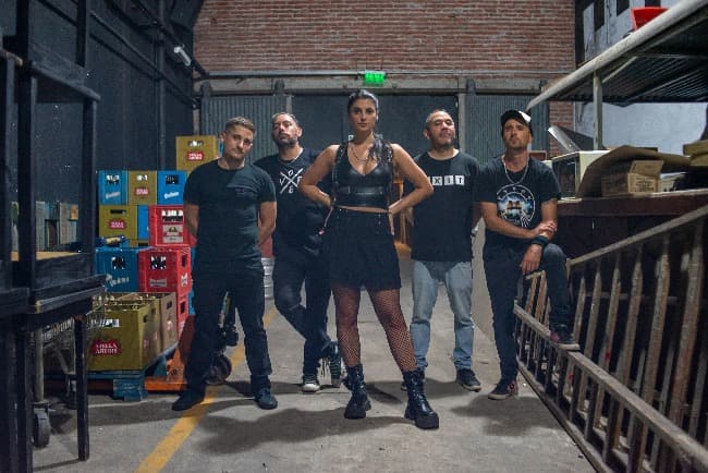 Opuestos por el Vértice presenta un adelanto de su primer EP