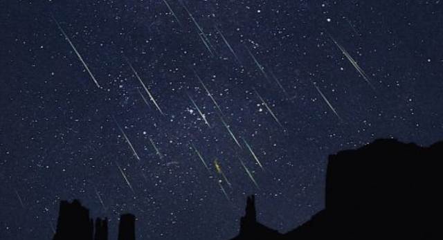 ¿Cuáles son los eventos astronómicos para el cuarto mes del año?