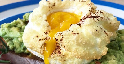 Ni fritos, ni revueltos: así se preparan los huevos nube, el nuevo éxito en Instagram