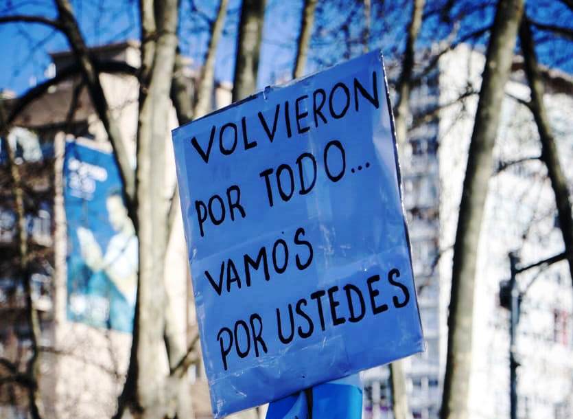 Miles de personas marcharon por la «libertad» en Mar del Plata