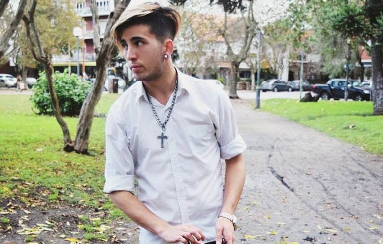 Youtuber marplatense cambia bromas por solidaridad