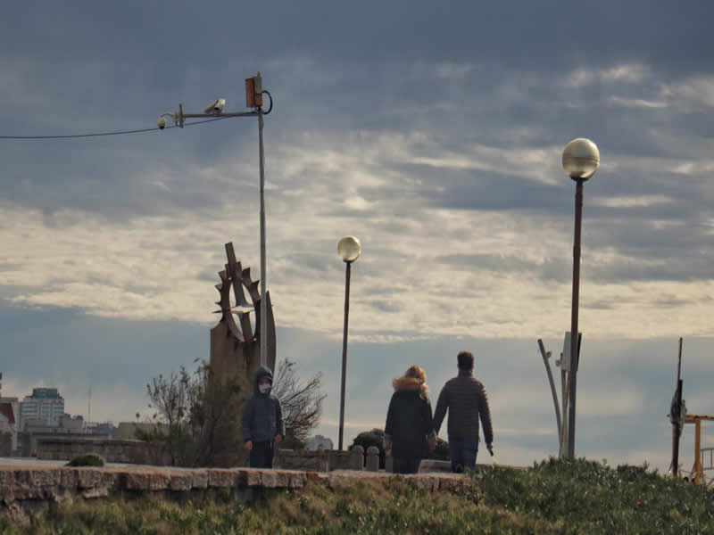 Se confirmaron 74 nuevos casos de coronavirus en la ciudad