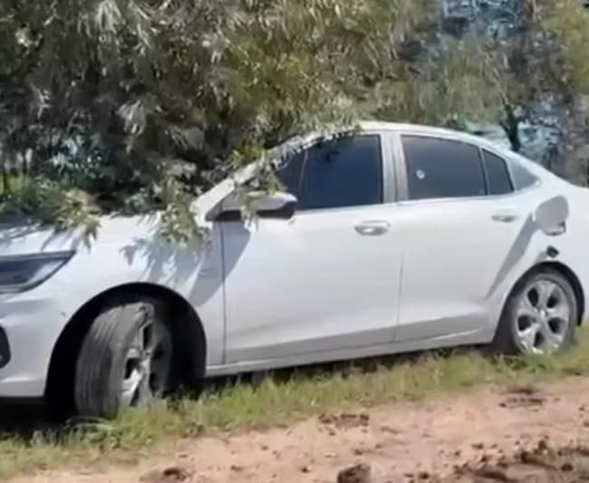 San Antonio de Areco: hallan muertos a un hombre y una mujer de un auto tiroteado