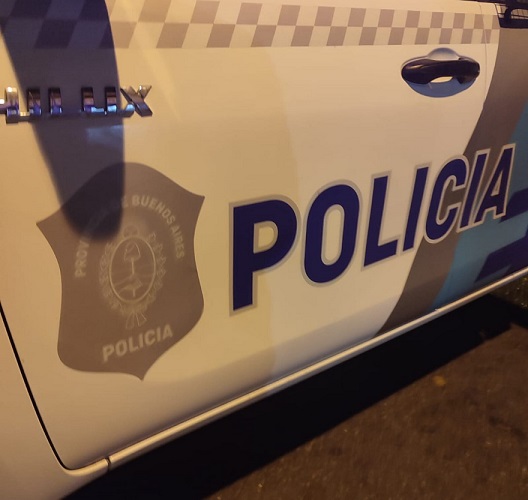 Se robó un celular y lo delató la visera 