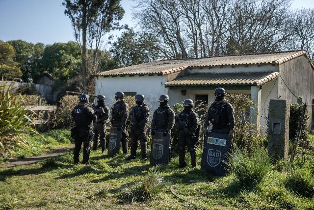 Clausuran dos carnicerías y detienen a seis personas por robo y faena de caballos