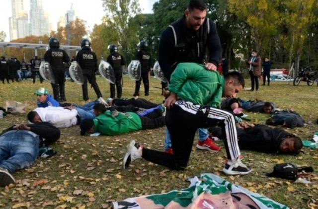 Expulsaron del país a quince hinchas de Deportivo Cali que habían sido detenidos