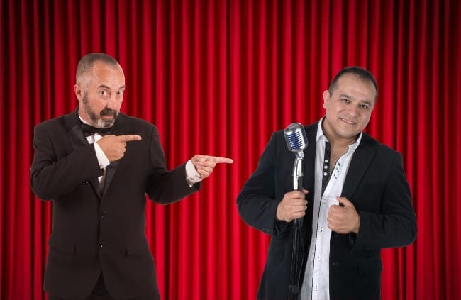 Vuelven  “Que Par de Pájaros los Dos”.