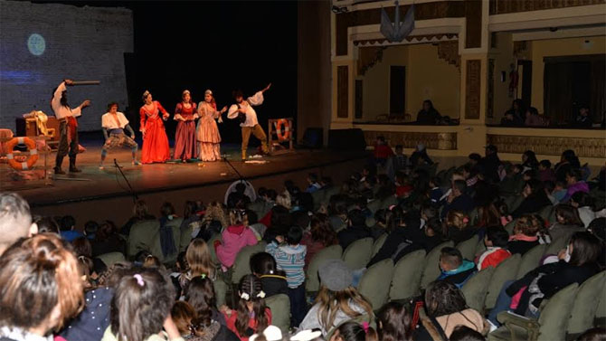  Los infantiles del Teatro Colón tendrán un cupo gratuito para chicos de diferentes barrios