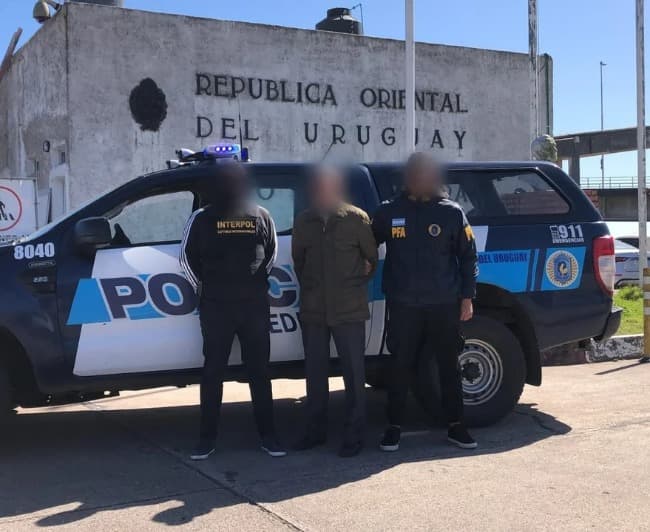 Extraditaron a Uruguay a un jubilado de 90 años por abuso sexual contra una menor