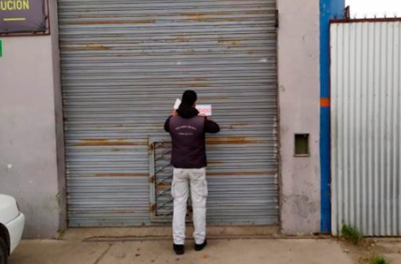 Clausuraron dos talleres mecánicos por parte de la subsecretaría de Inspección General