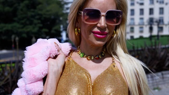 La Barbie humana argentina y su búsqueda de la juventud eterna