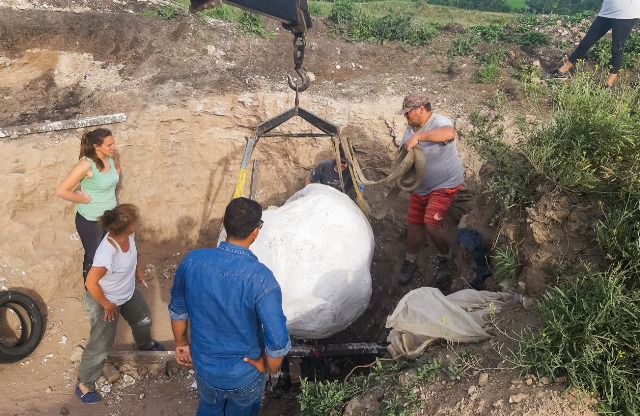 El Equipo de Paleontólogos del Scaglia colaboró en Otamendi