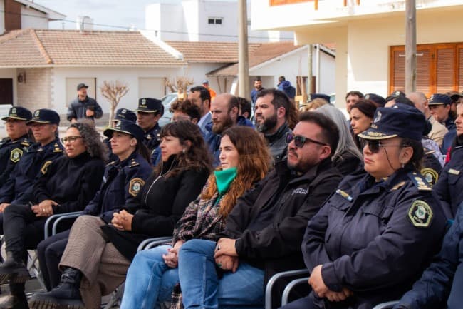 Jimena López encabezó la reinauguración de la Comisaría de la Mujer y la Familia de Necochea