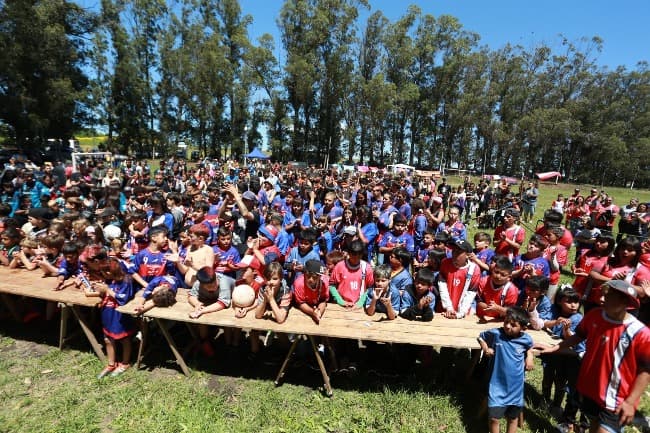 Liga Barrial de Fútbol cerró el año a pura Fiesta