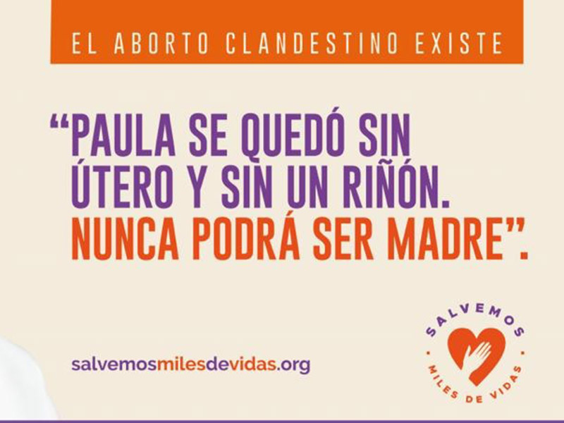 La historia detrás de los afiches de médicos a favor del aborto