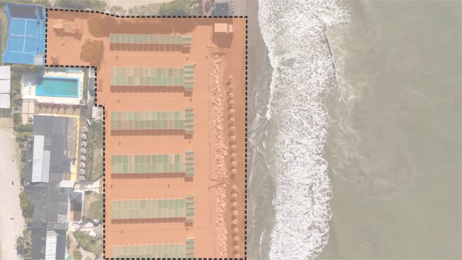 Leia Alarma privatización de la costa: las playas públicas desaparecen bajo las concesiones