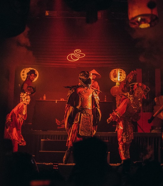 El Club de La Serpiente llega a Mar del Plata con su nuevo tour «Shanghái Éxtasis»