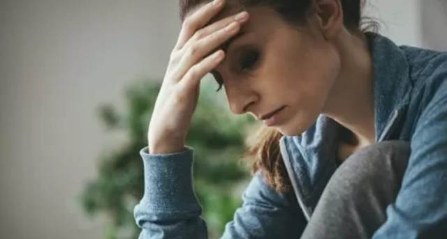La vacunación contra el Covid disminuyó los niveles de depresión y ansiedad