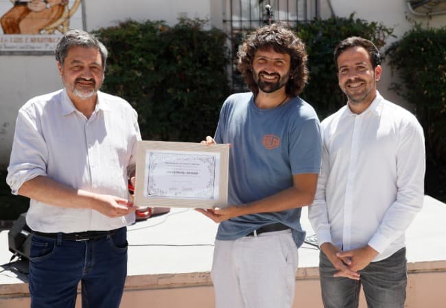 El EMTURyC reconoció al cantante Joaquín del Mundo