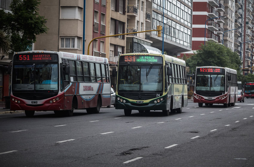 Suspenden la circulación de colectivos interurbanos hasta el 31 de marzo