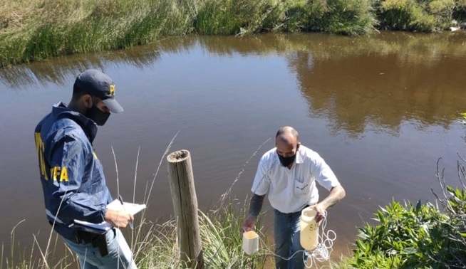 Allanaron un reconocido balneario ante el posible delito de contaminación ambiental