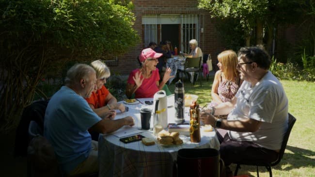 Últimos días del programa Verano Activo y Saludable en el Centro Gerontológico Vértiz