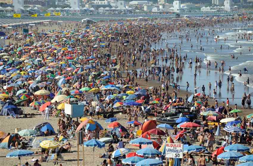 Más de 123.000 turistas arribaron a Mar del Plata para pasar la Navidad