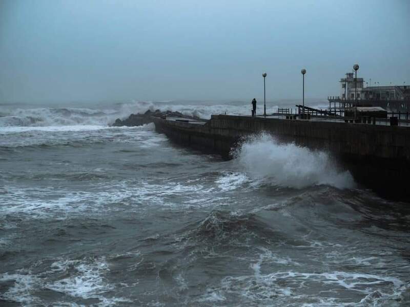 Sigue el alerta por lluvias y vientos: se esperan ráfagas de más de 90 km/h