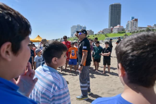 Leia Más de 250 estudiantes participaron de una jornada educativa de seguridad en playas