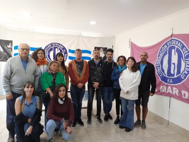 La CGT recibió a trabajadores despedidos del ex ministerio de Trabajo de Nación 