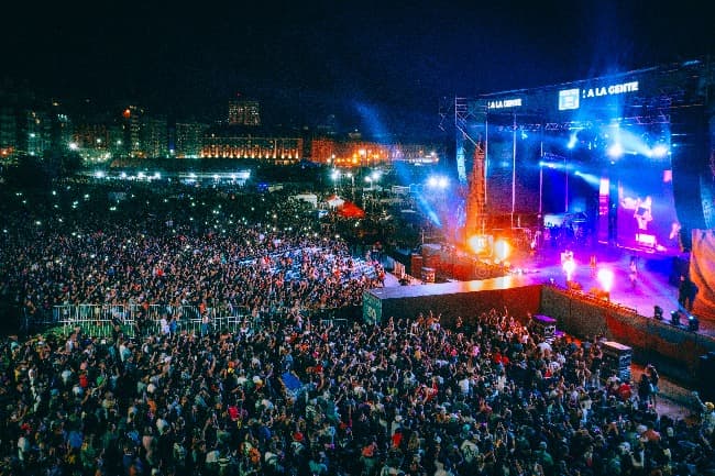 La Joaqui en los 150 años de Mar del Plata: un show a pura emoción en su ciudad.