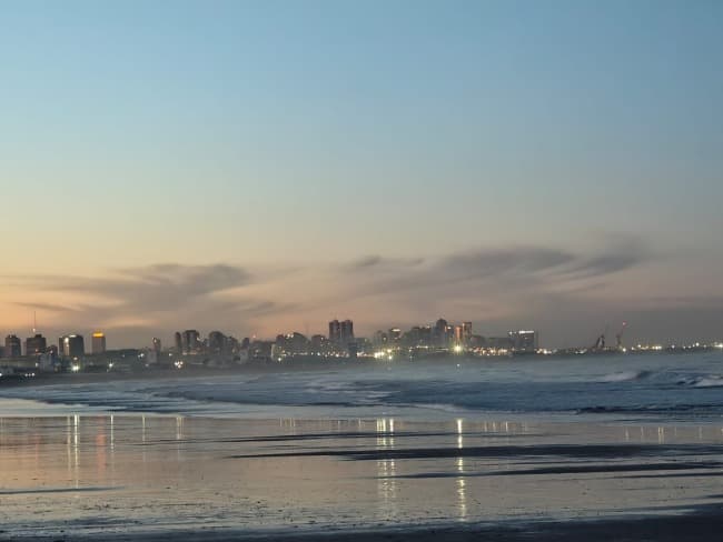 Leia MARTES SOLEADO Y FRIO EN MAR DEL PLATA