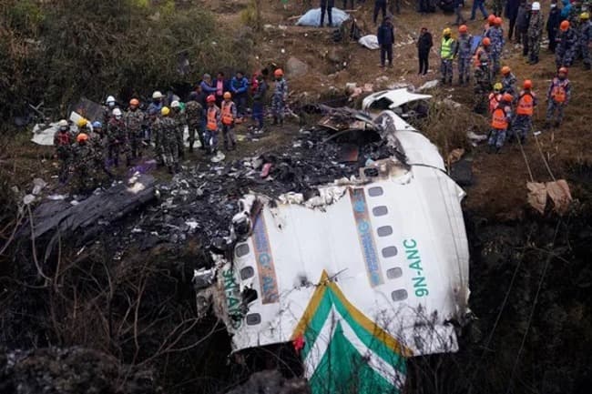 Leia Tragedia en Nepal: se estrelló un avión y murieron 18 personas