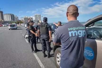 El whatsapp para denunciar cuidacoches recibió 83 denuncias positivas