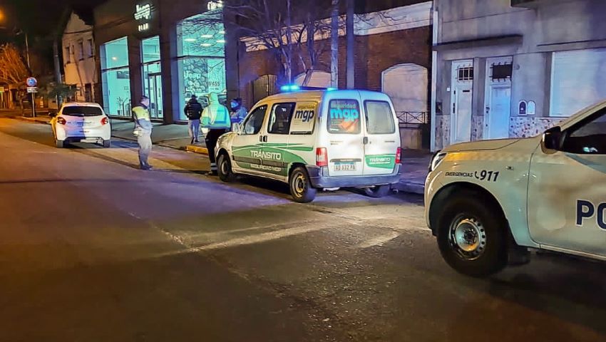 Pidieron que se inhabilite la licencia del conductor alcoholizado que chocó y huyó