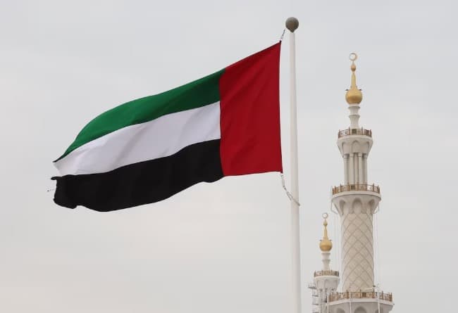 Emiratos Árabes ejecutó ataques militares secretos contra Irán