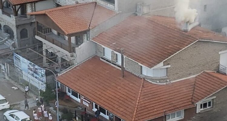 Principio de incendio en la parrilla Los Argentinos