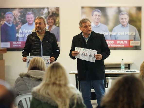 Pulti : «El trabajo se defiende gestionando más apoyo para el comercio y no con relatos»