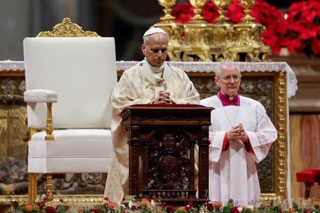 En su primera misa de Navidad, el papa León XIV condenó las guerras 