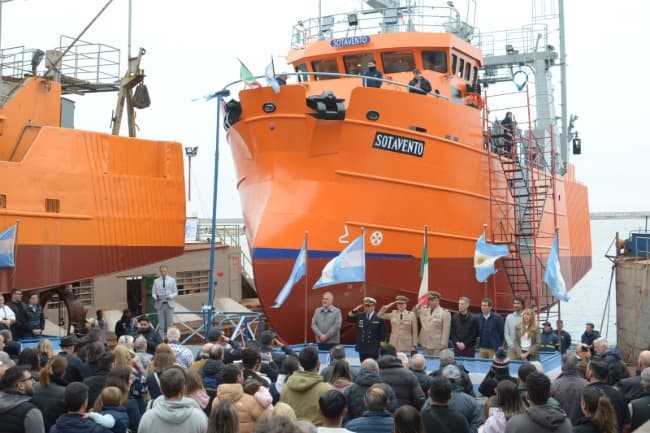 El Astillero Naval Federico Contessi y Cía. S.A. celebró su botadura número 155,