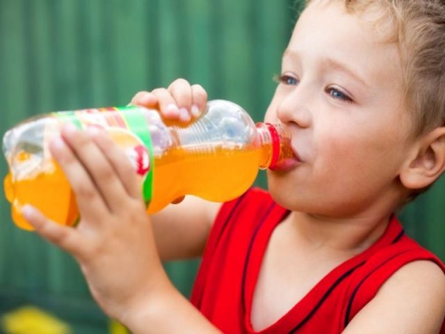 Los argentinos consumen bebidas azucaradas todos los días