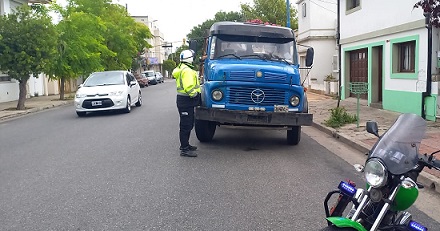 El Municipio secuestró un camión que recolectaba residuos de forma ilegal