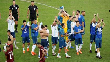  Argentina parecio un equipo y ahora espera por Messi para dar el golpe ante Brasil
