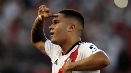  Juanfer Quintero se puso los botines y les saco una sonrisa a los hinchas River